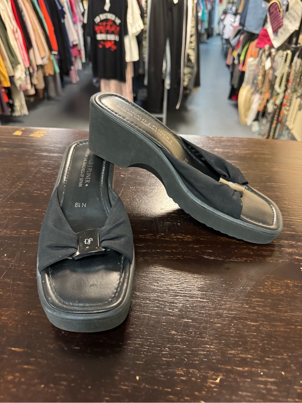 Donald J. Pliner Black Knotted Platform Sandals 8.5N